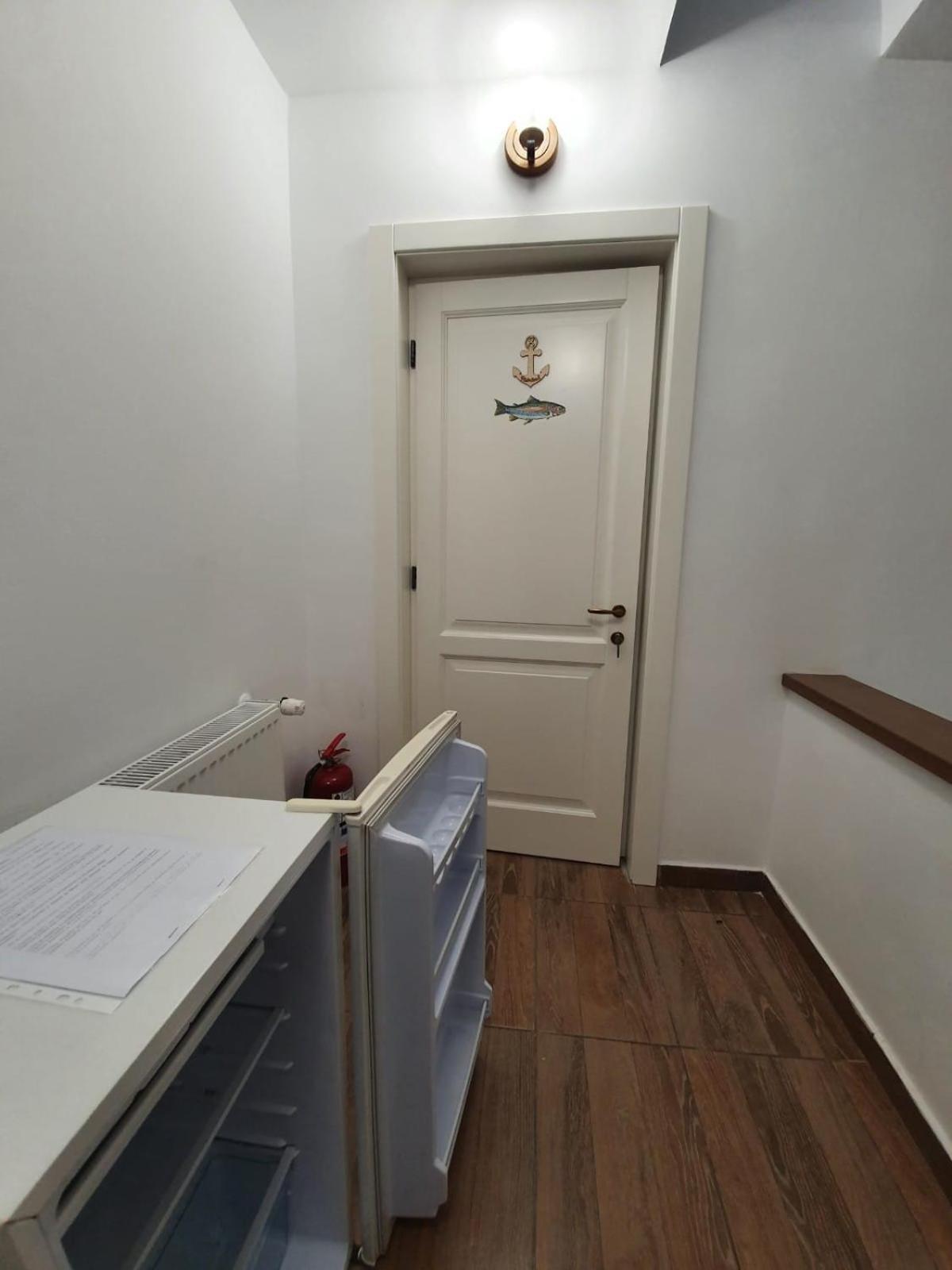 Pensiunea Iasmina Si Pescarul Călimăneşti Zewnętrze zdjęcie
